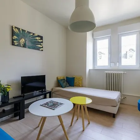 Apartment 3p Lumineux Et Confortable Au Coeur De Neustadt *